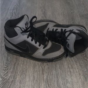 Nike Air Prestige III